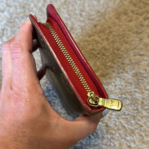 Louis Vuitton wallet - Picture 4 of 11